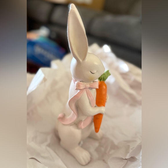 Easter Bunny Wearing Pink Bow Holding a Carrot. 11 inches tall - Picture 2 of 3